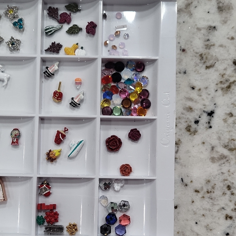 Origami Owl Jewelry Charms Collection - Picture 3 of 3